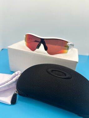 NEW! Oakley Radar EV Path Sunglasses Prizm Ruby polished White Frame. (no tags)